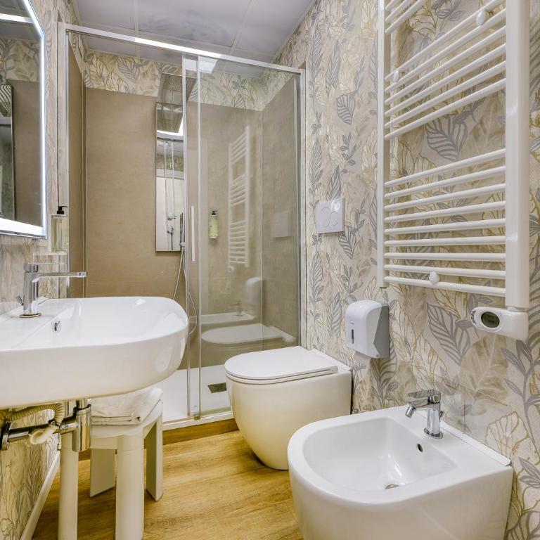 ROME'S GLORIA HOTEL - Deluxe Zimmer - 8