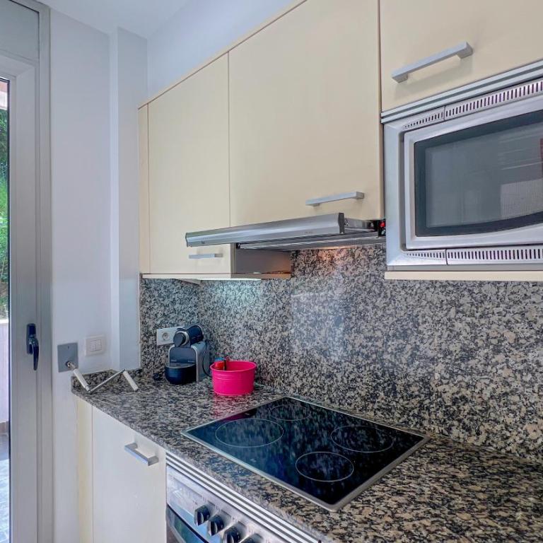 Vivalidays Remei - Fenals - LLoret de Mar - Apartamento con terraza - 14