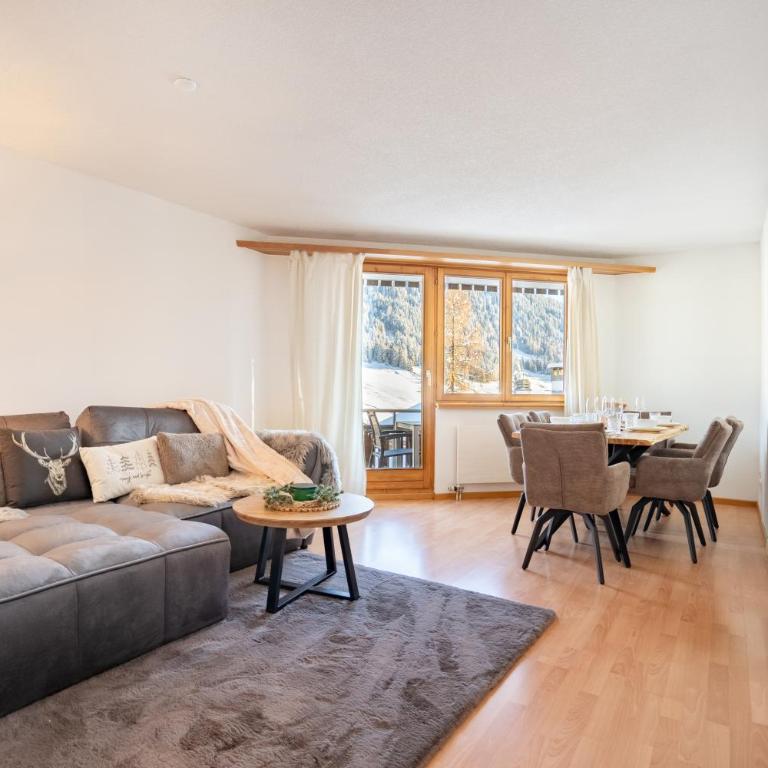 A&Y Alpenchique Apartment Davos - Apartment mit 3 Schlafzimmern und Bergblick - 23