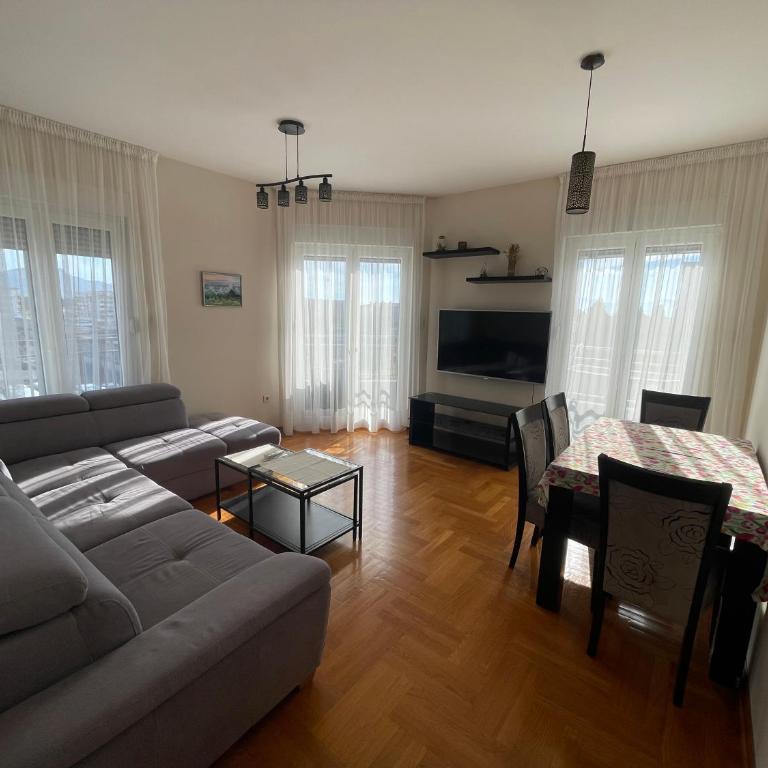 Sunny Corner Apartment - Obiteljski apartman sa dvije spavaće sobe s pogledom - 6