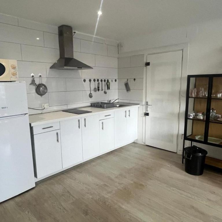 Apartamento cerca de la playa para 2/4 pers. en Roses - ES-204-76 - Apartment - 7