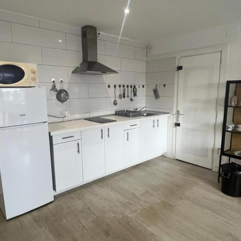 Apartamento cerca de la playa para 2/4 pers. en Roses - ES-204-76 - Apartment - 8