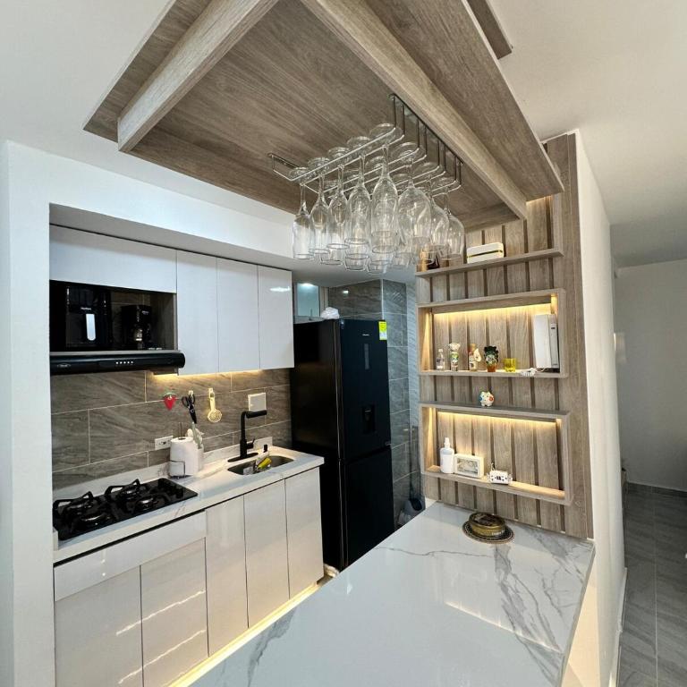 Moderno Apartamento con piscina Villavo Relax - Three-Bedroom Apartment - 8