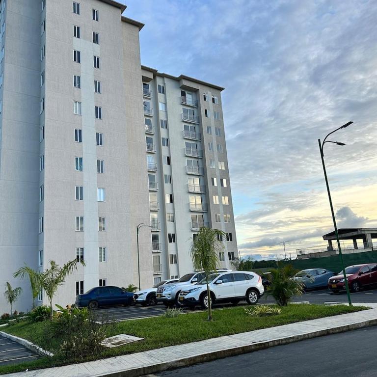 Moderno Apartamento con piscina Villavo Relax - Three-Bedroom Apartment - 17