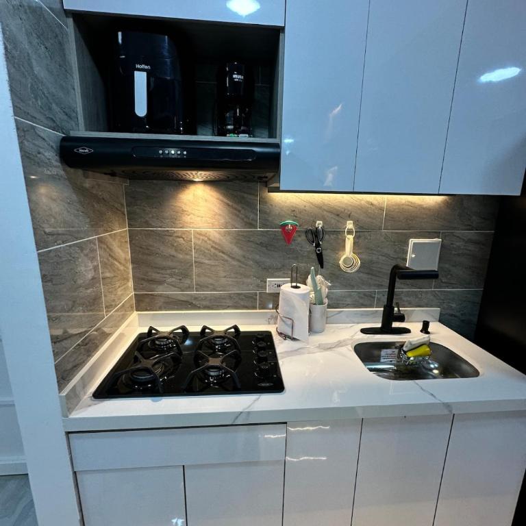 Moderno Apartamento con piscina Villavo Relax - Three-Bedroom Apartment - 9