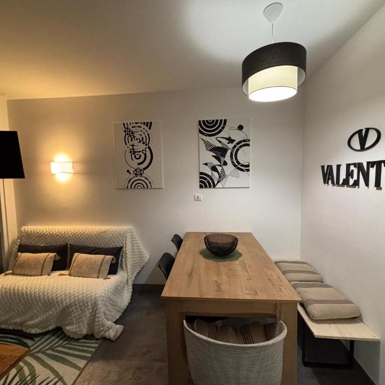 Rez de chaussée, vue sur le Golf et parking gratuit - Apartamento de 1 dormitorio con terraza - 3