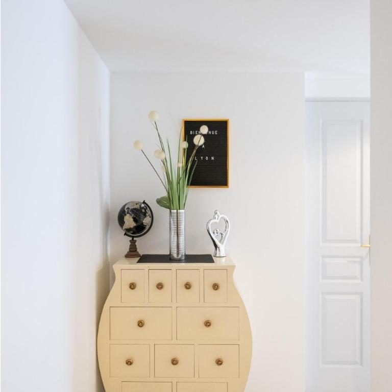 BnGo l Cosy et Calme l Métro B, 4 personnes - Apartment mit 1 Schlafzimmer - 23
