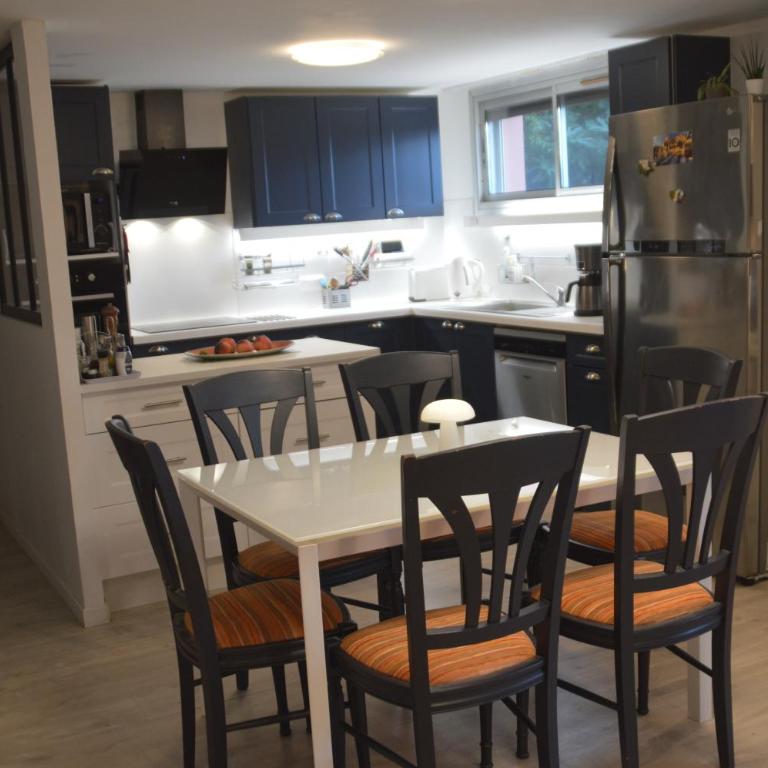 maison collioure - Three-Bedroom Vacation Home - 6
