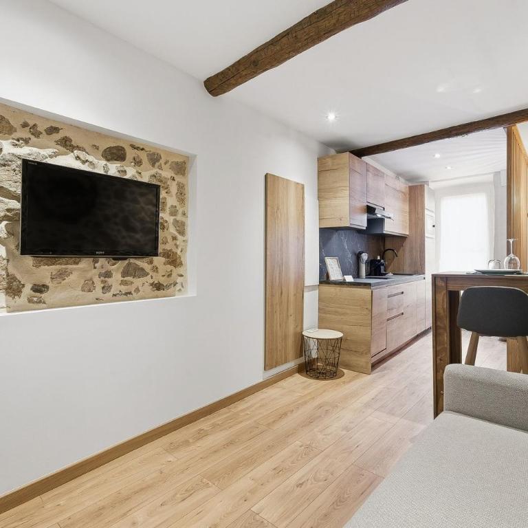 Lou Cairou - 600m de la Plage - One-Bedroom Apartment - 9