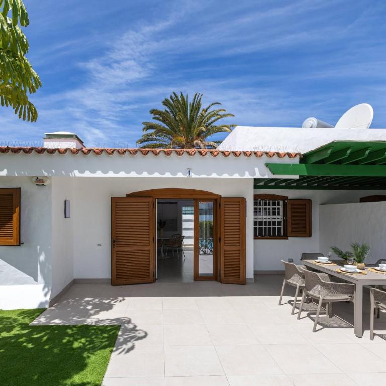 Bungalow con piscina en Maspalomas LC1 - Three-Bedroom Apartment - 3