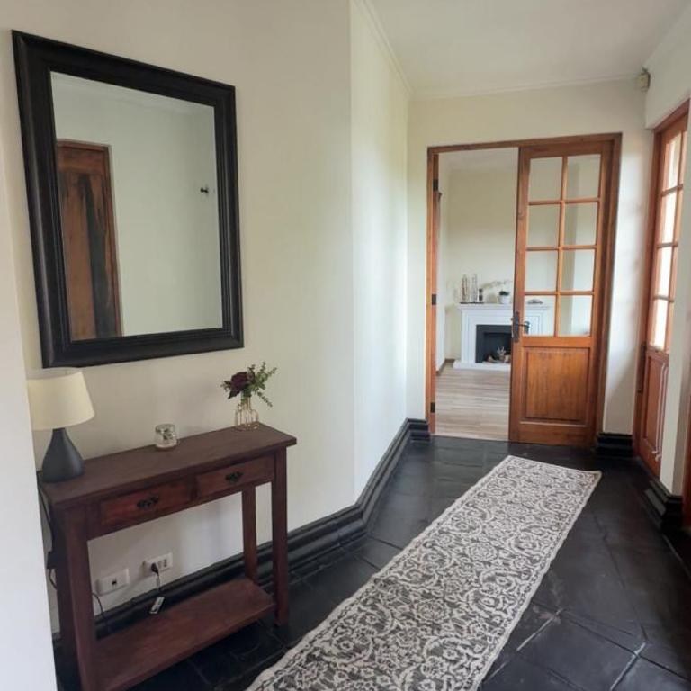 Do not book - Five-Bedroom House - 10