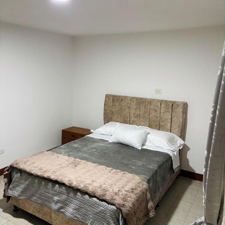 Apartamento cerca al aeropuerto - Apartamento de 2 dormitorios - 22