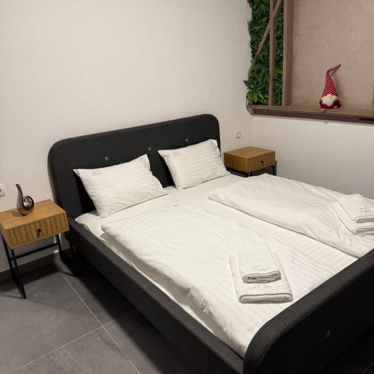 Nivalis Residence - Three-Bedroom Apartment - 6