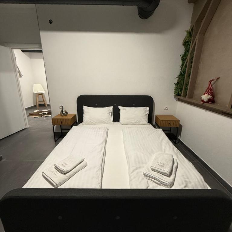 Nivalis Residence - Three-Bedroom Apartment - 9