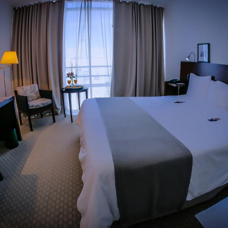 Elegance Hotel - Habitación Doble con cama supletoria (2 adultos + 1 niño) - 2
