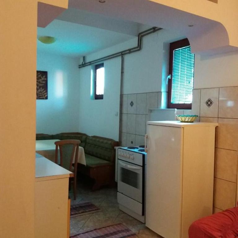 Apartments Vojinovic - Two-Bedroom Apartment - 3