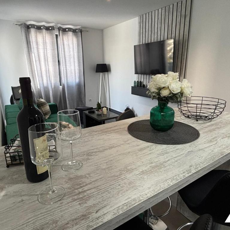 Apartman ZAM - One-Bedroom Apartment - 12