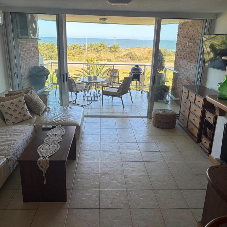 Primera Linea en la Brava, Vista Panorámica - Three-Bedroom Apartment - 4