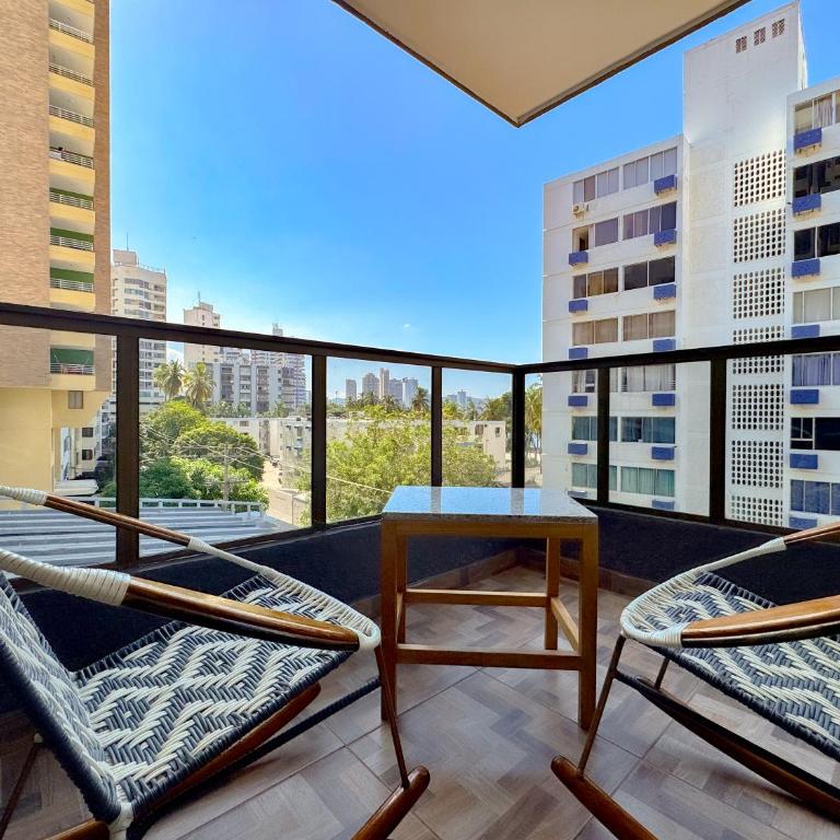 Apartamentos cerca a la playa, Los Laureles - By Bedviajes - Apartamento con vistas a las montañas - 1