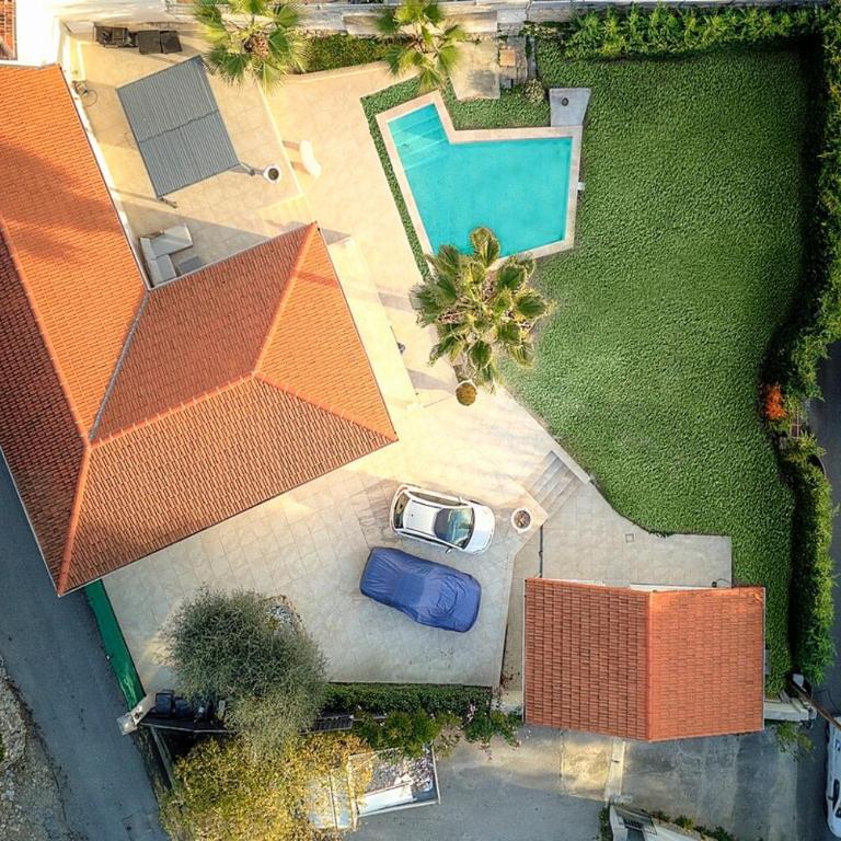FRGK Villa Contemporaine Studio Indépendant Piscine, Calme Vue Dégagée - Villa 3 Chambres - 34