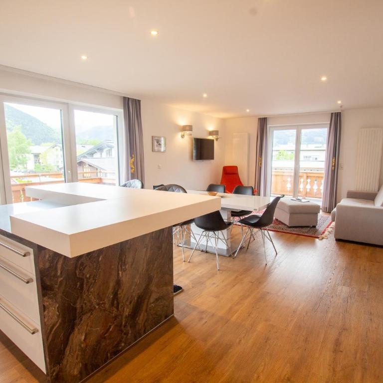 Panorama Apartments - Steinbock Lodges - Deluxe Apartment mit Blick auf den See - 2