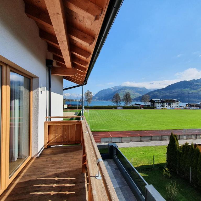 Panorama Apartments - Steinbock Lodges - Deluxe Apartment mit Blick auf den See - 23