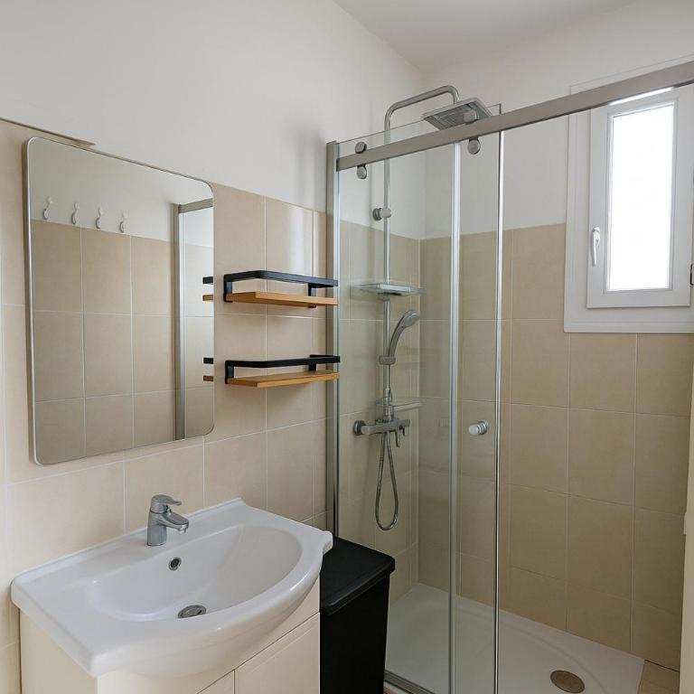 Grand Appartement 3 pièces Clim Centre Perpignan Moderne Lumineux - Apartamento de 2 dormitorios - 7