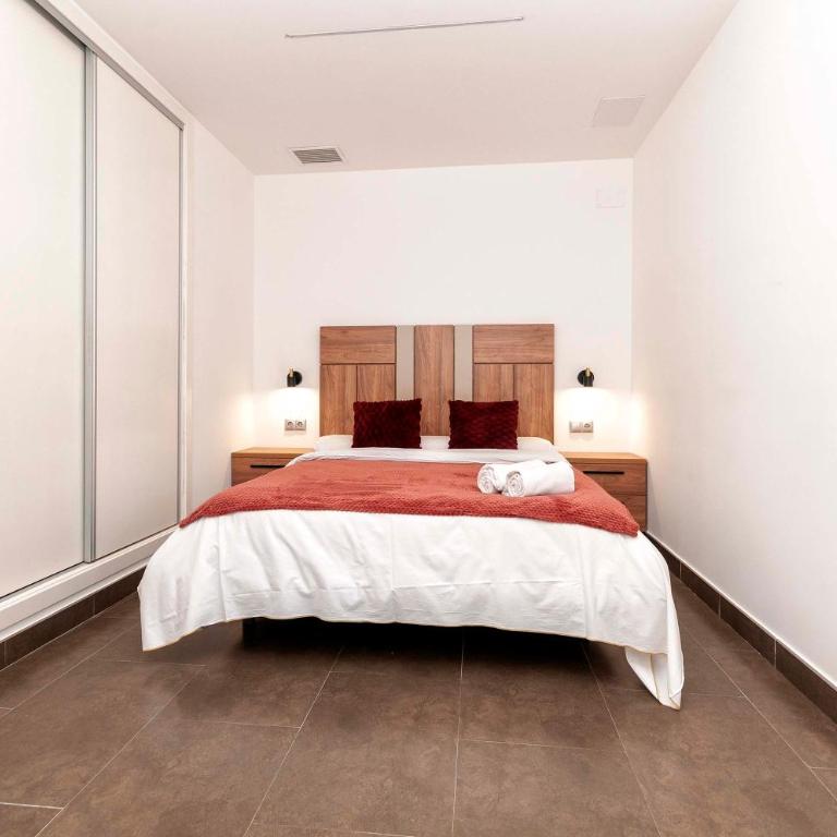 Palm Suites Gran Vía - Studio with Terrace - 5