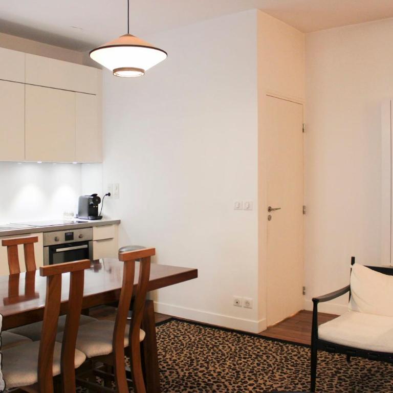 Bright apartment in the heart of Paris - Appartement - 6