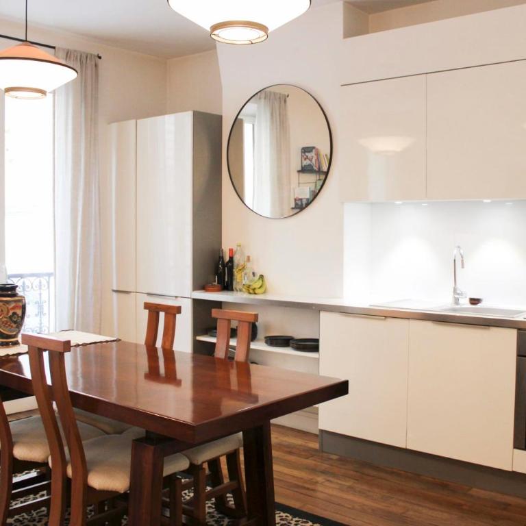 Bright apartment in the heart of Paris - Appartement - 7