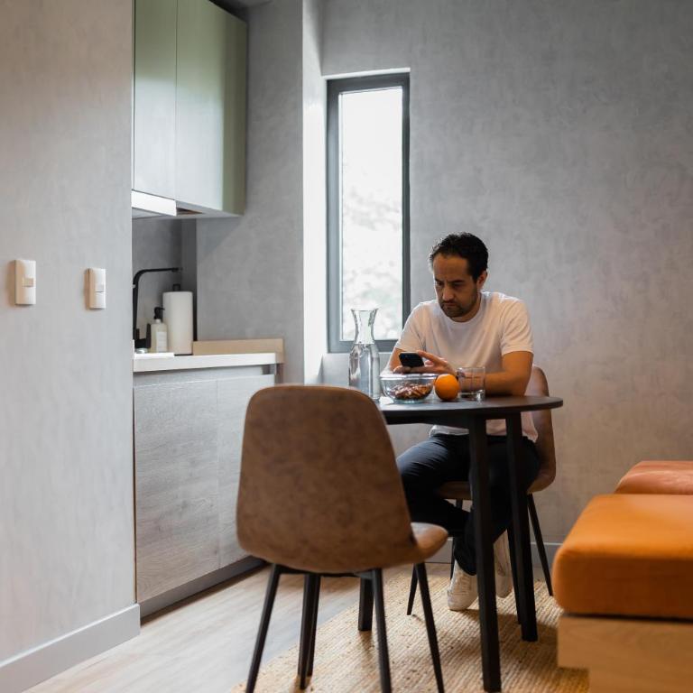 Outsite Mexico City Roma Sur - Work, Connect, Explore - One-Bedroom Apartment - 2