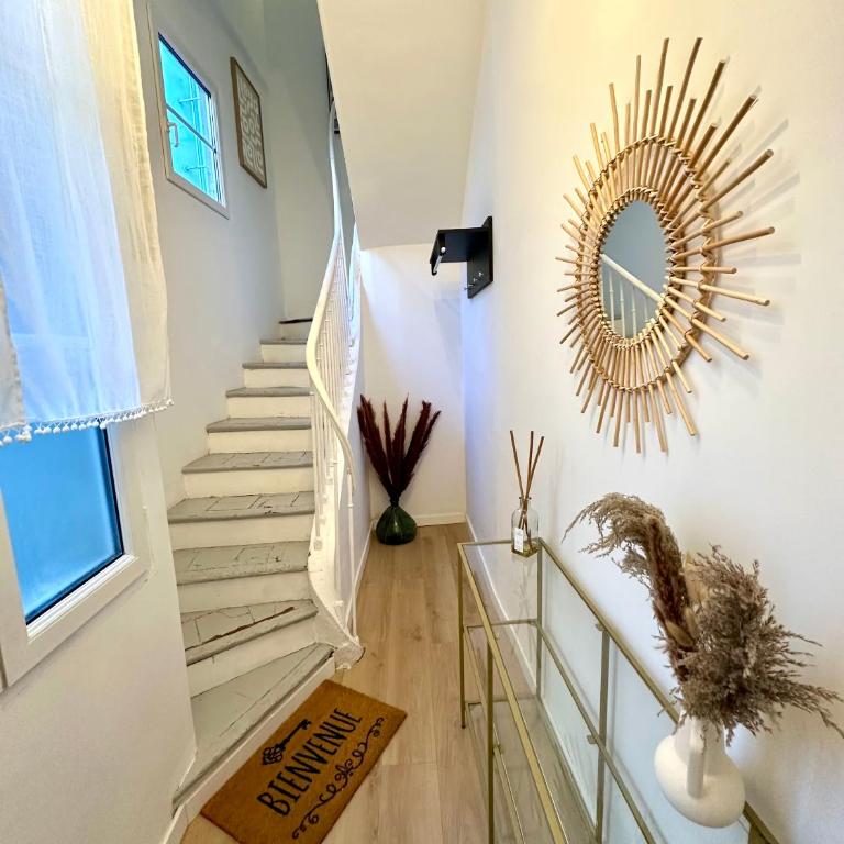Charmant deux pièces en plein centre-ville de NARBONNE - One-Bedroom Apartment - 24