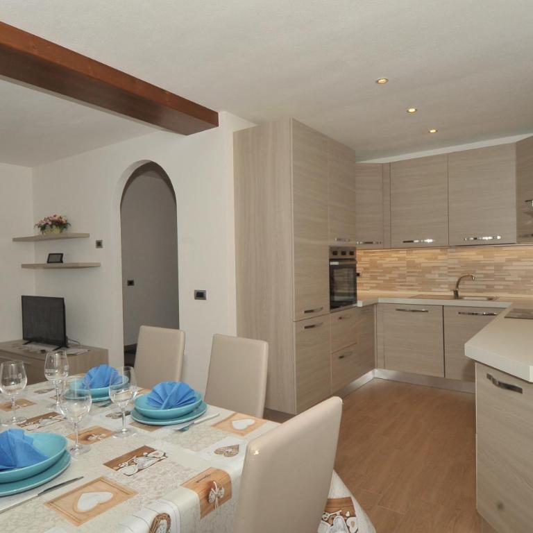 Un Posto Al Sole - Little Chalet Trepalle - Three-Bedroom Chalet - 1