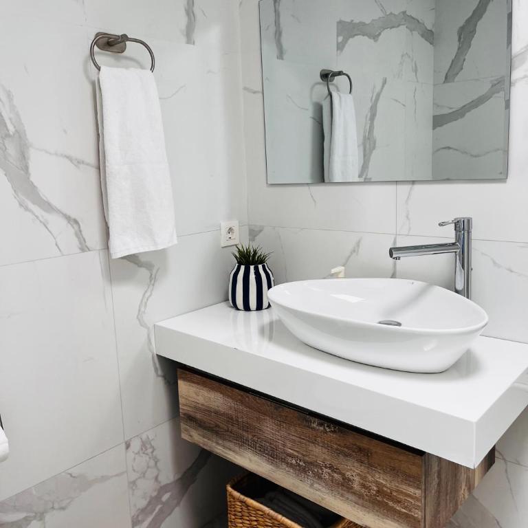 Luxury Penthouse With Jacuzzi La Strada - Apartamento Ático - 7