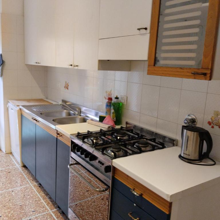 Great holiday appartamento moderno comodo a centro e spiagge - Apartment mit 1 Schlafzimmer - 33