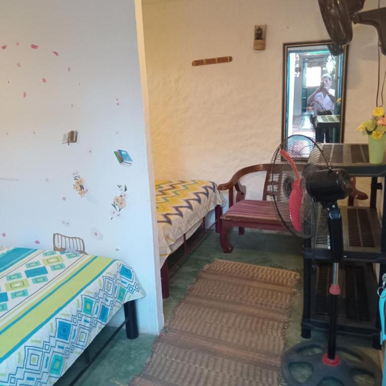 Hostal ROLLED - Habitación Doble - 2 camas dobles - 2