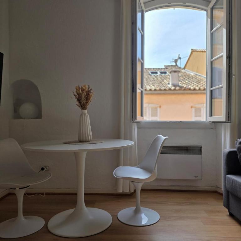 Appartement authentique au cœur de Saint Tropez - Apartment mit 1 Schlafzimmer - 1