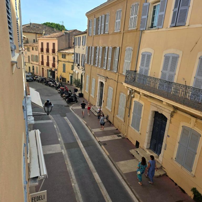 Appartement authentique au cœur de Saint Tropez - Apartment mit 1 Schlafzimmer - 24