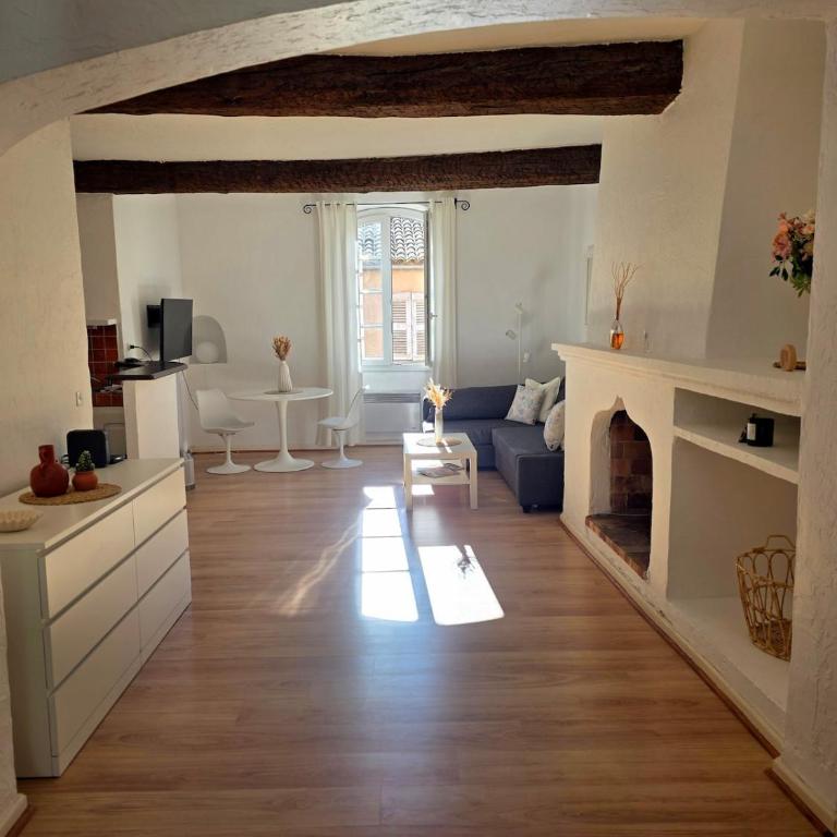 Appartement authentique au cœur de Saint Tropez - Apartment mit 1 Schlafzimmer - 2