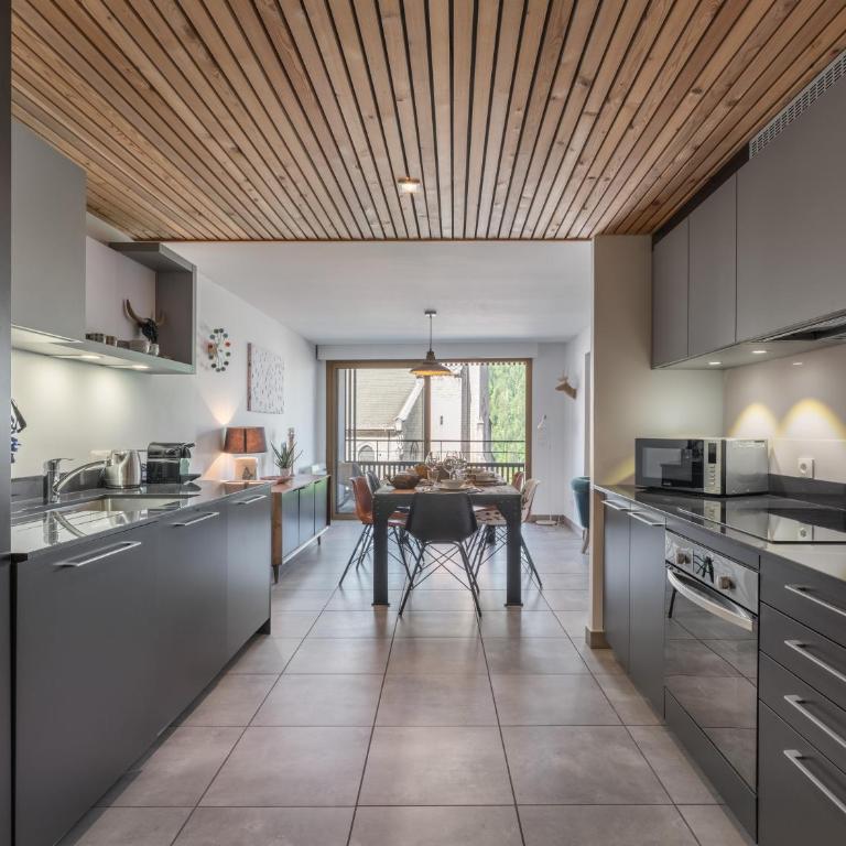 Le Lion d'Or - Apt 04 - BO Immobilier- Châtel Multipass été 2026 en Été en option au tarif de 4euros par jour et par personne - Three-Bedroom Apartment - 11