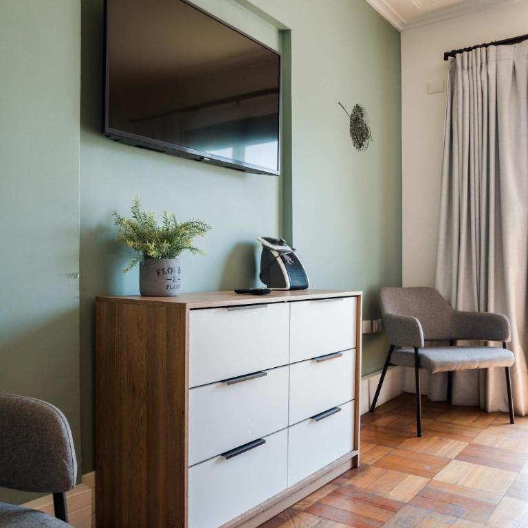 Bright Apartment on Emilio Vaisse 1BR 1BA - Apartment - 4