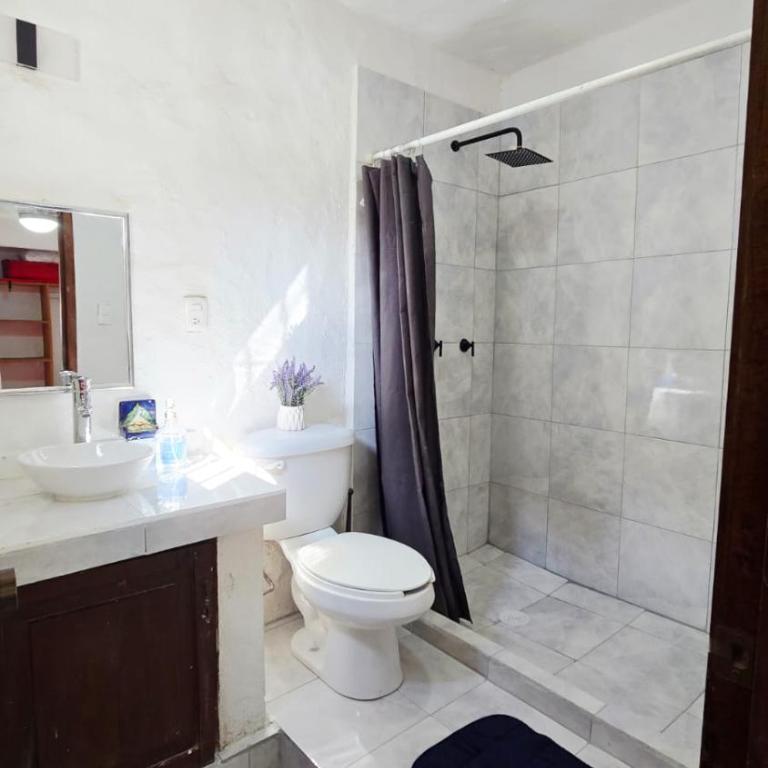 Familiar, amplio y con alberca - Apartamento de 3 dormitorios - 66
