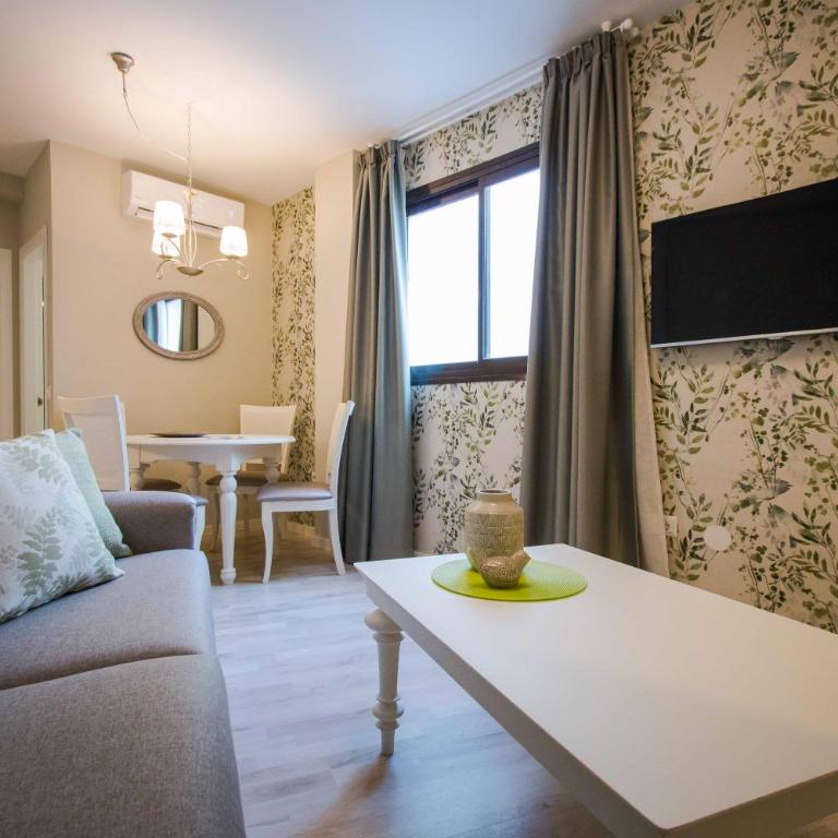 H2M Dos Aceras Terrace Solarium & Pet Friendly - Apartamento con ducha - 5