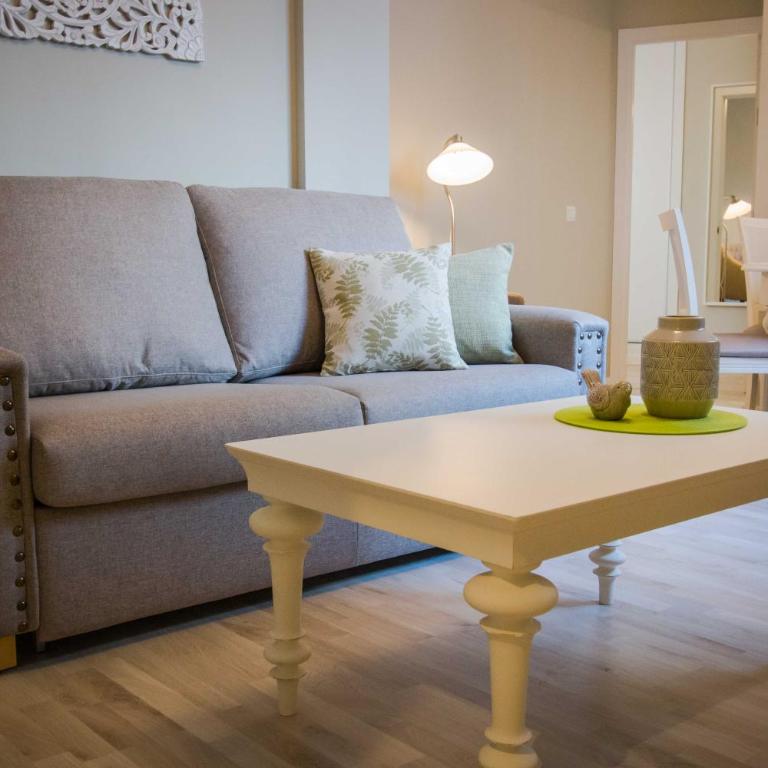 H2M Dos Aceras Terrace Solarium & Pet Friendly - Apartamento con ducha - 6