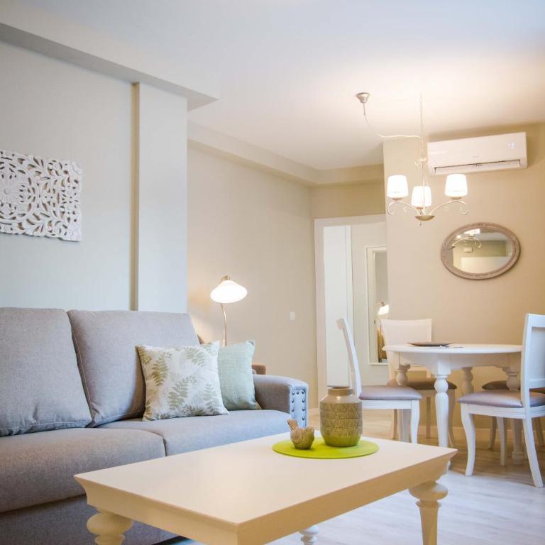 H2M Dos Aceras Terrace Solarium & Pet Friendly - Apartamento con ducha - 10