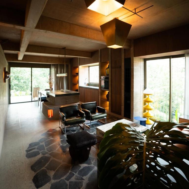 23 Living - Apartment with Balcony - 8