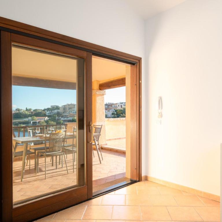 Villaggio Perlacea - Your House in Sardinia - Appartamento con 3 Camere da Letto, Terrazza e Vista Mare - 10