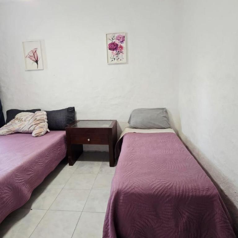 Familiar, amplio y con alberca - Apartamento de 3 dormitorios - 74
