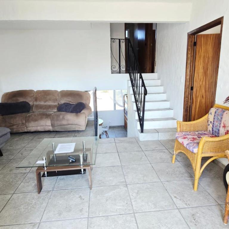 Familiar, amplio y con alberca - Apartamento de 3 dormitorios - 10