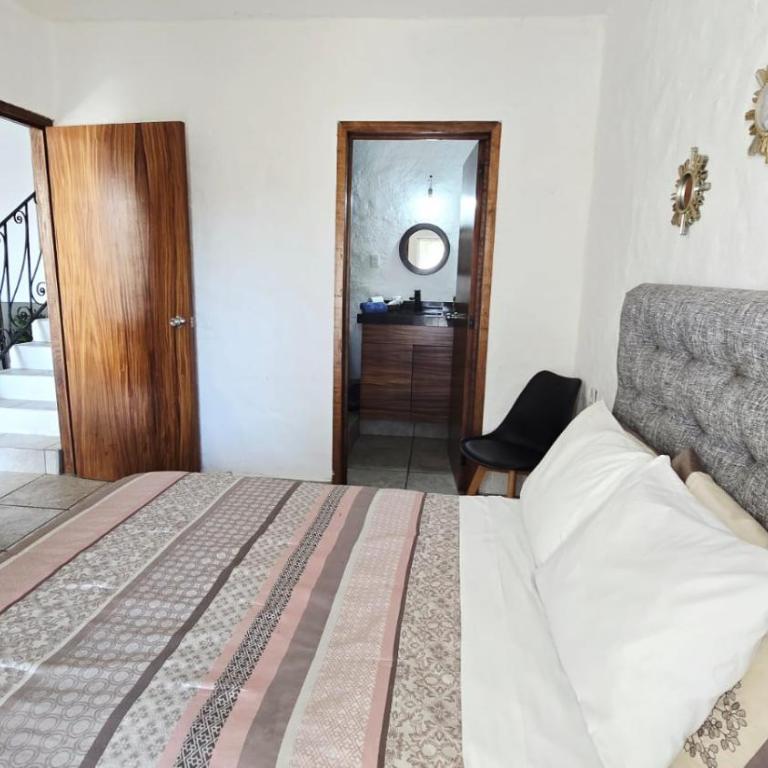 Familiar, amplio y con alberca - Apartamento de 3 dormitorios - 4